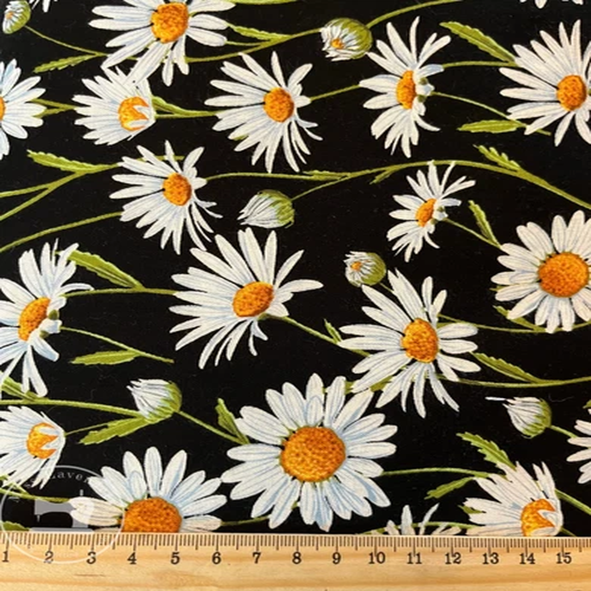 Flower Market Fabric 100% Cotton - White Daisies Design Nutex